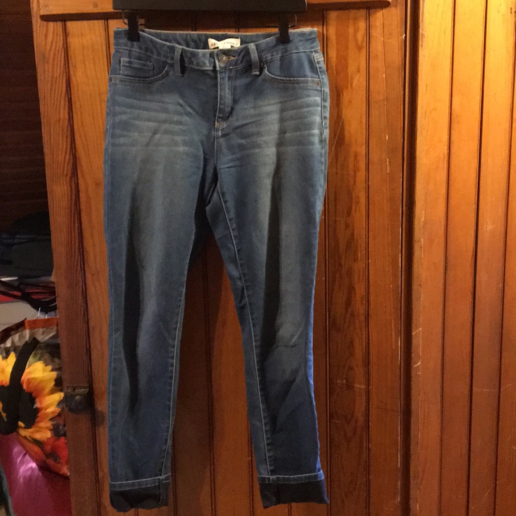 Cuffed Jeans